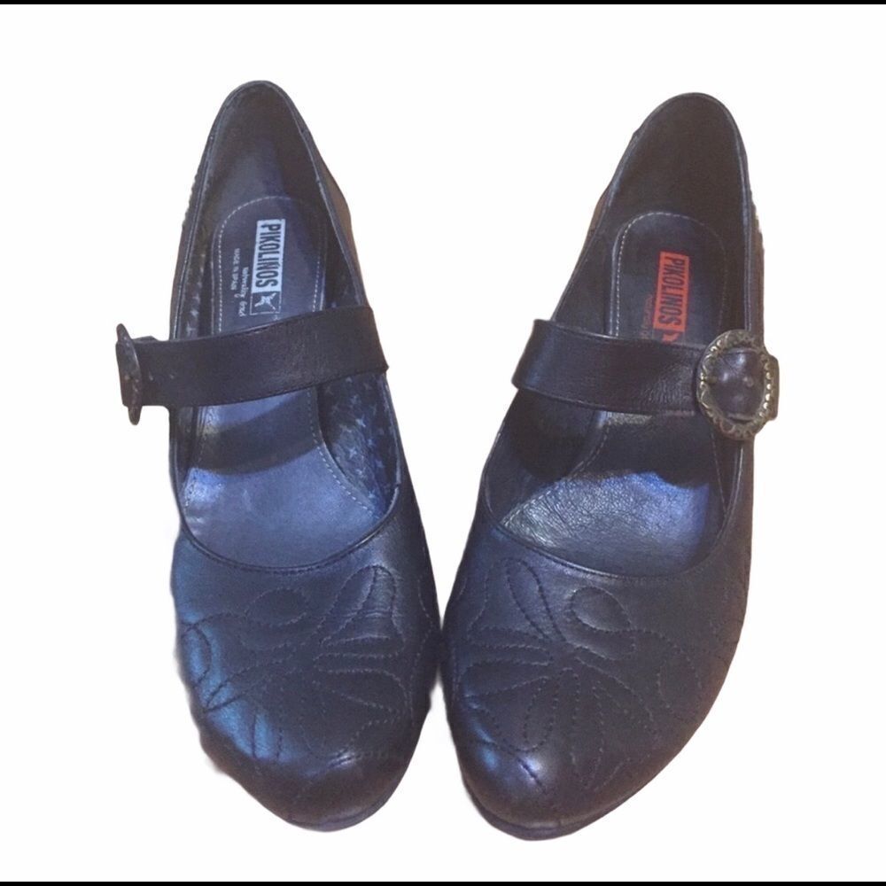 Pikolinos sz 38.  Gently used!!